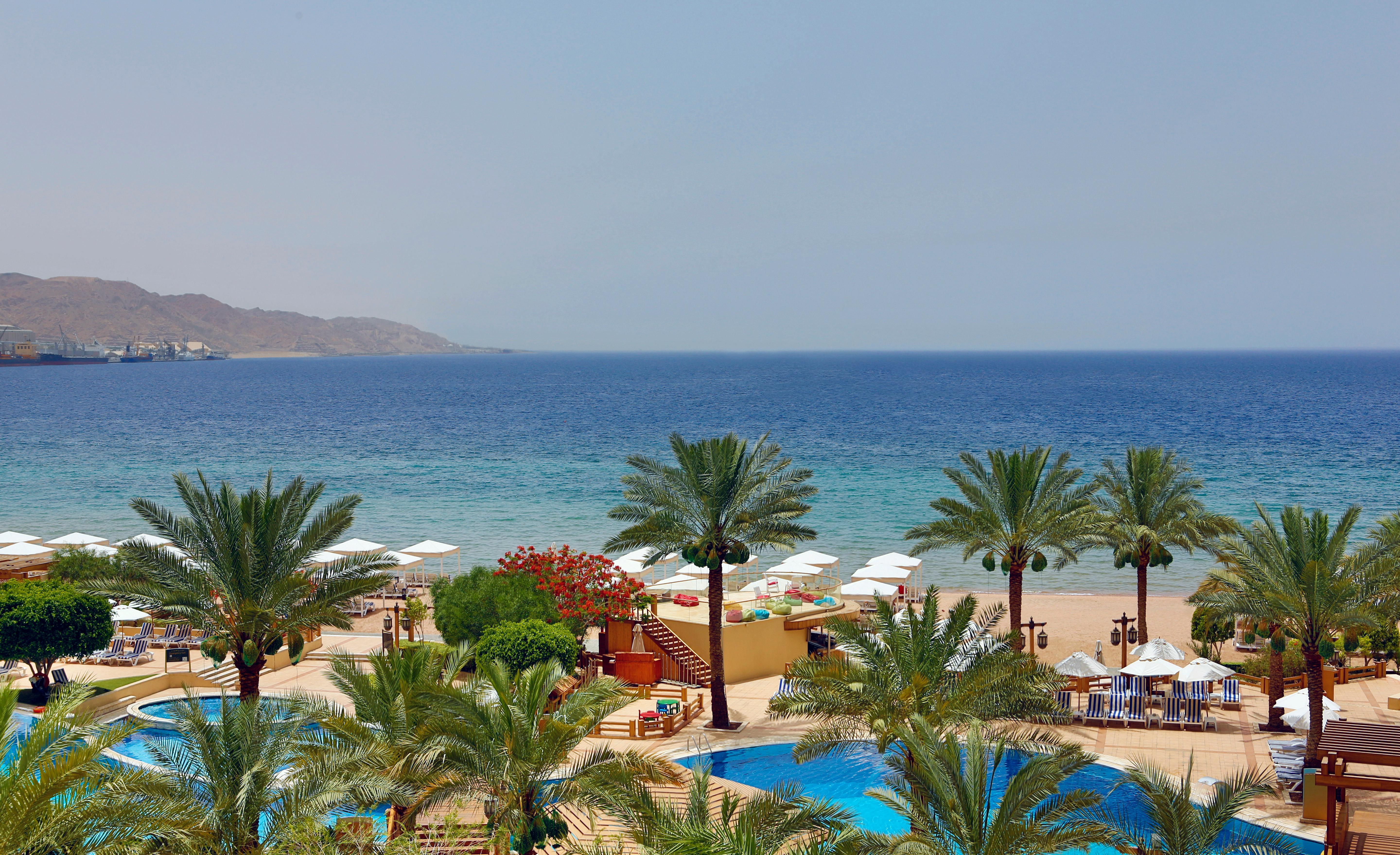 Intercontinental Aqaba By Ihg Hotel Exterior photo The Red Sea coast at Sharm El Sheikh